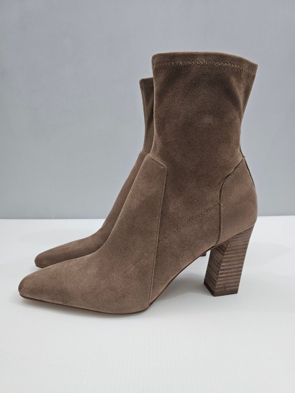 Dolce Vita Lilo Sock Ankle Boot Womens 9.5 Taupe Brown Stretch Block Heel